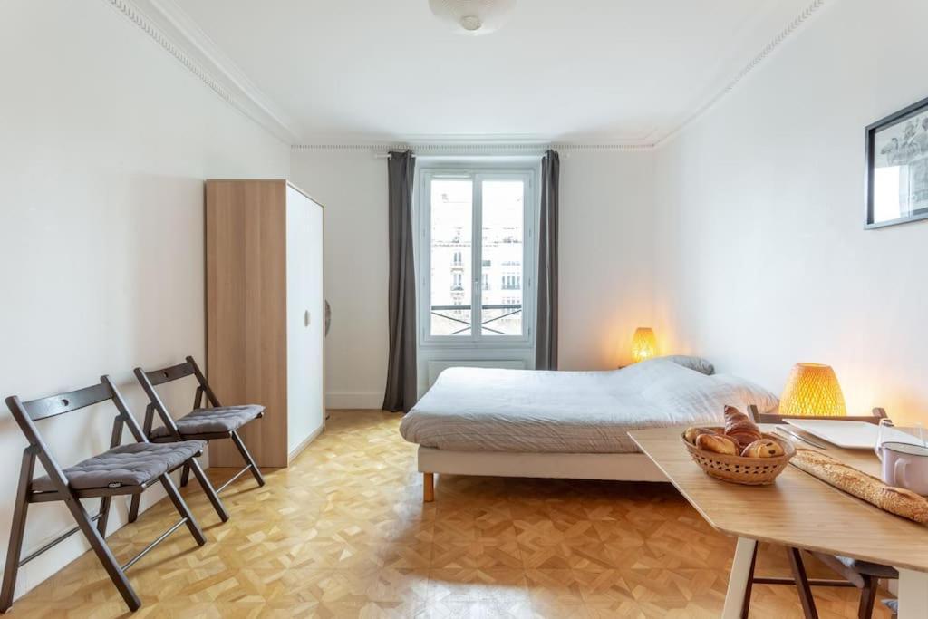 Alexis' Apartments *